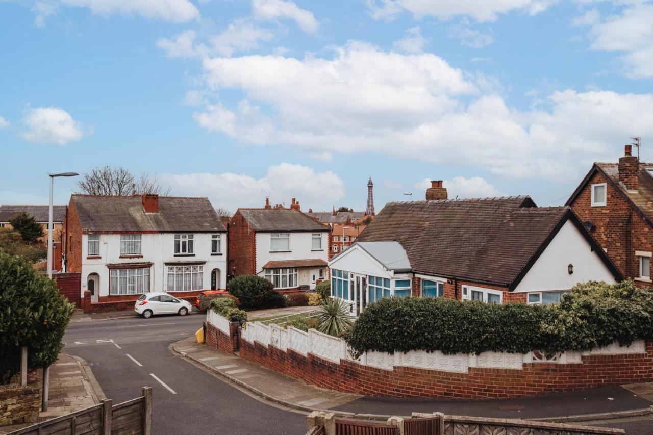 Hillside House - 2 Bedrooms Parking Wi-Fi Hospital Blackpool Exterior photo